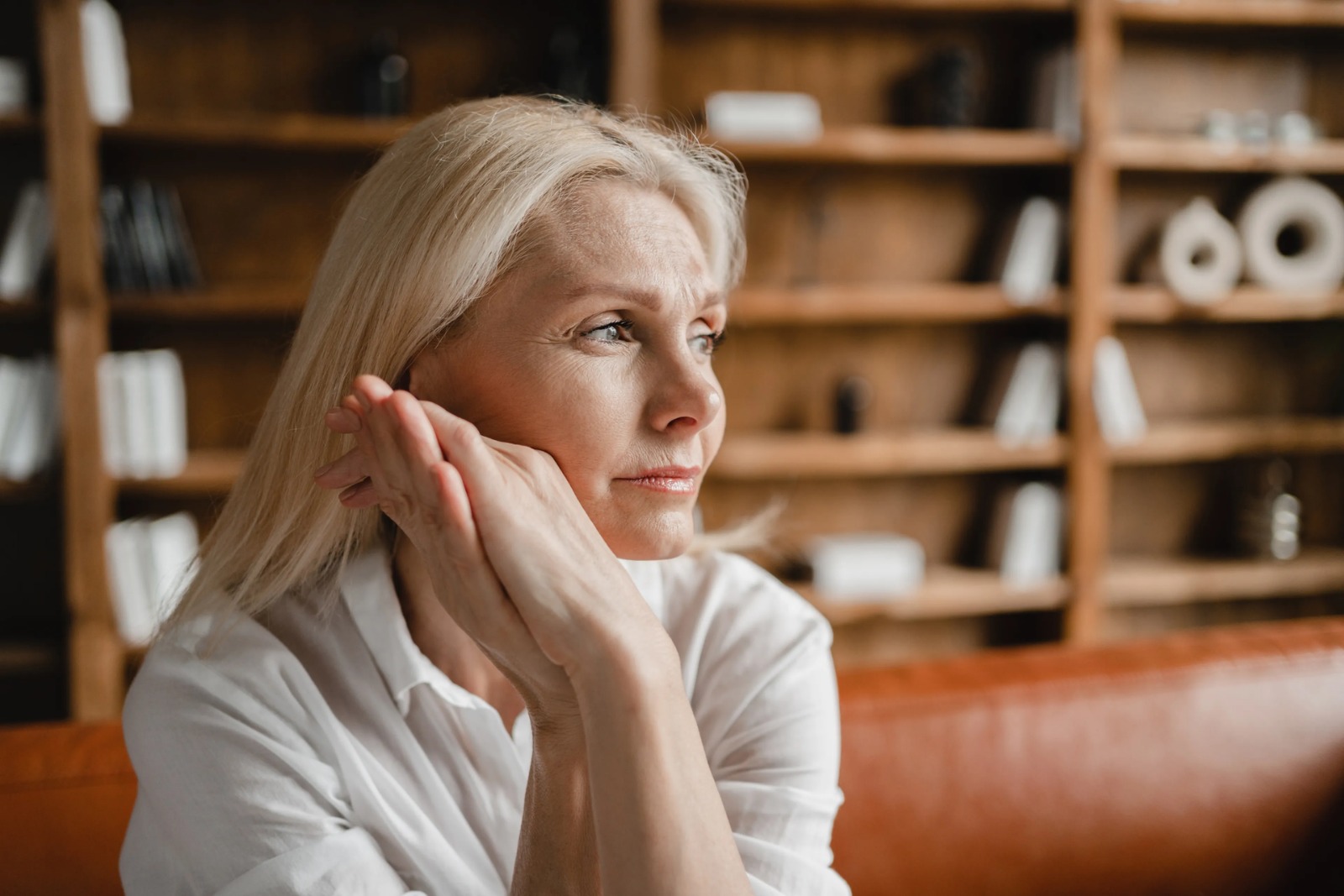 La FDA aprueba nuevo medicamento para los incómodos sofocos causados por la menopausia