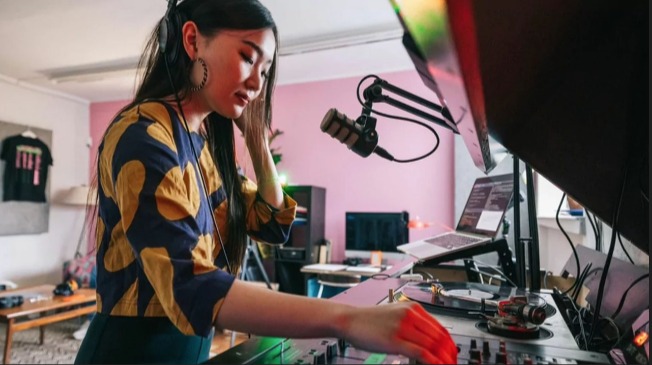 La mitad de las mujeres en la música son discriminadas, revela informe