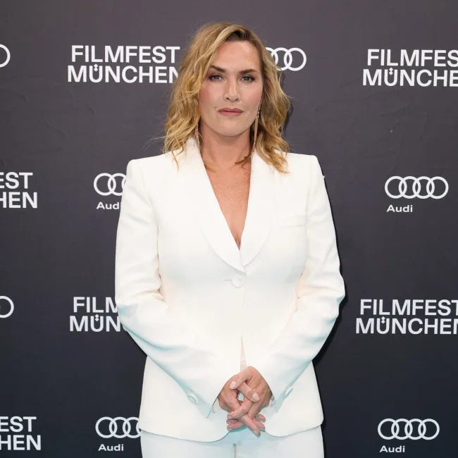 Kate Winslet cree que sigue siendo ‘difícil hacer películas como mujer’ y ‘sobre mujeres’