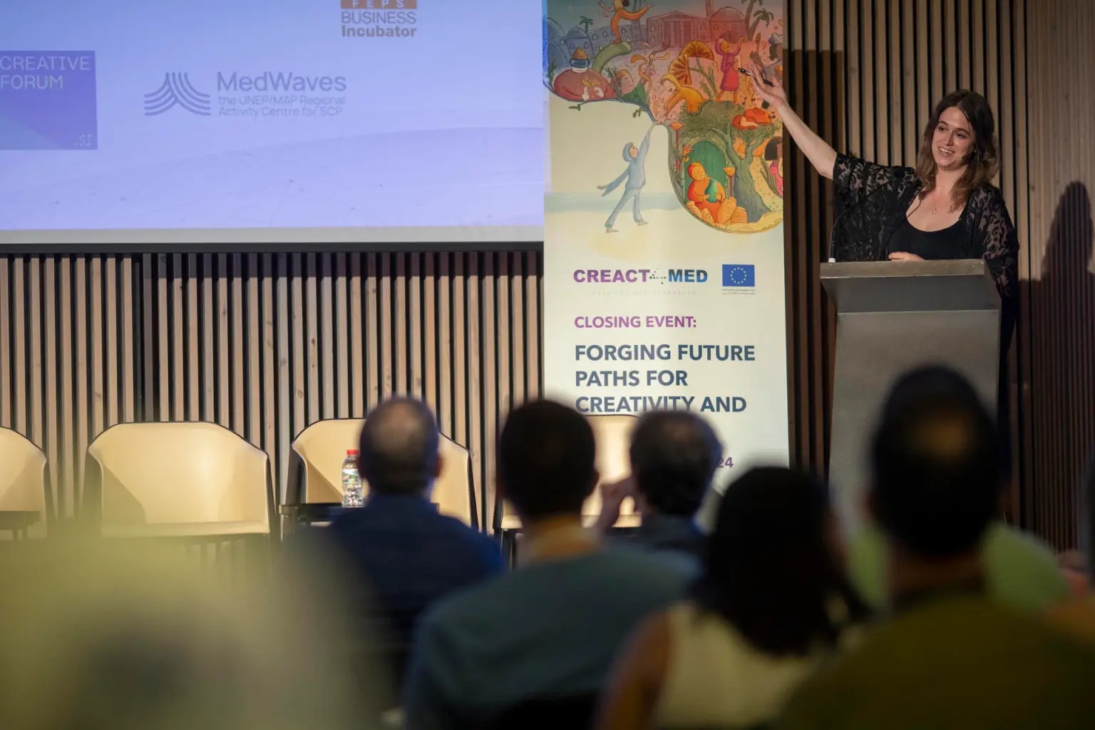 Mujeres emprendedoras del Mediterráneo defienden su papel constructivo ante conflictos