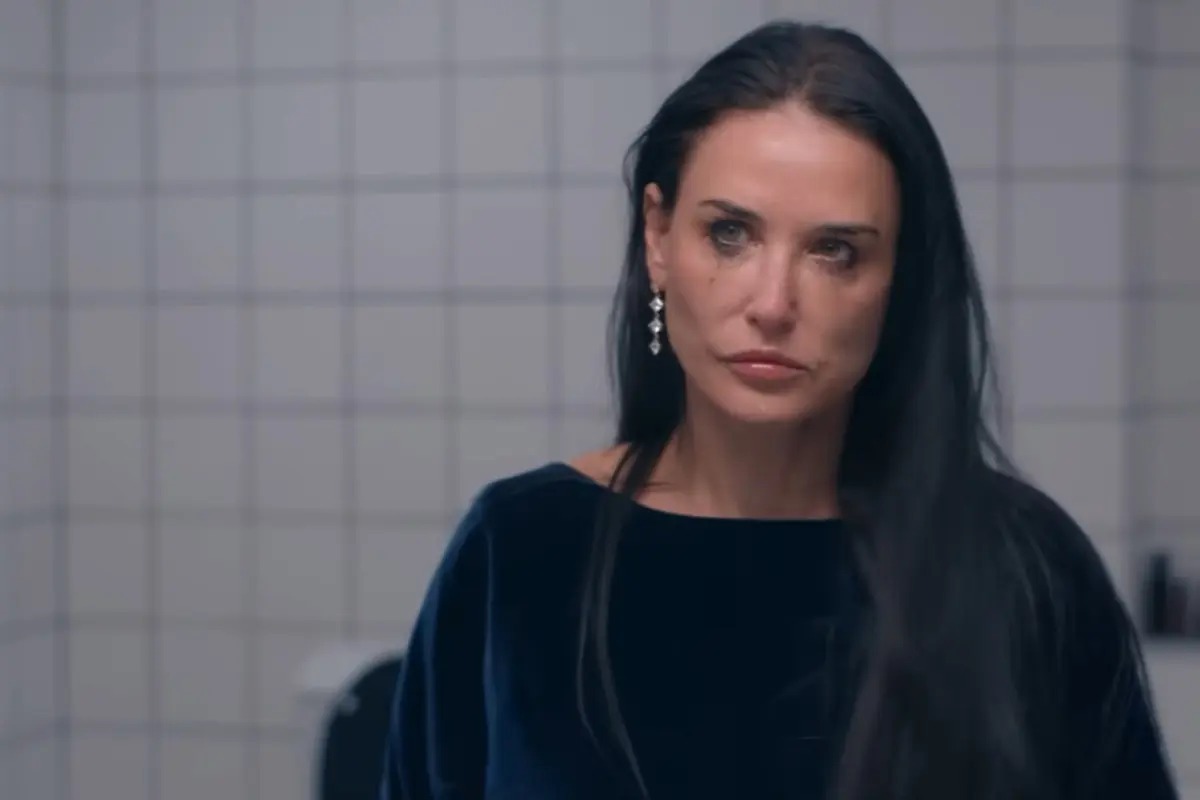 Directora de ‘La sustancia’ debutó con este impecable thriller feminista que puedes ver en Netflix